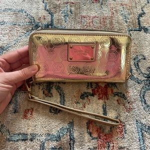 Michael Kors wallet